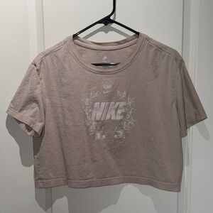 Nike Women's Beige Graphic Crop Top